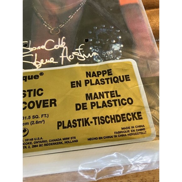 Vintage WWF Plastic Table cover Tablecloth Undertaker Steve Austin The Rock - Picture 6 of 13